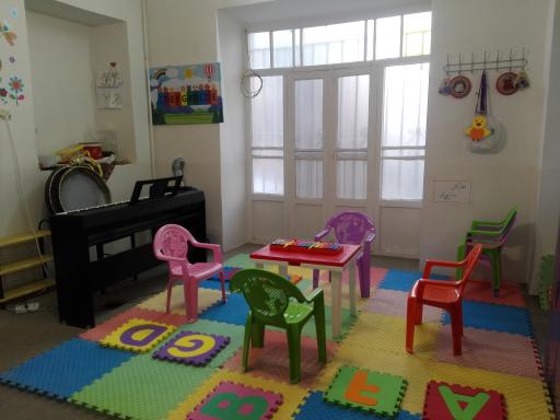 عکس آموزشگاه موسیقی وزیری