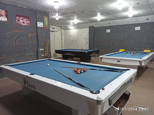 عکس باشگاه بیلیارد و گیم نت لایت