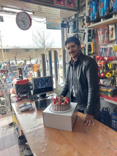 عکس ابزار فروشی تیمور