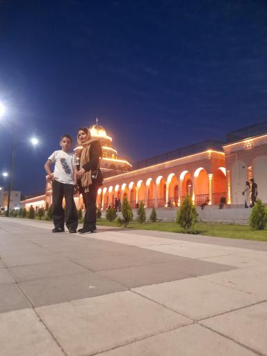 عکس عمارت کلاه فرنگی