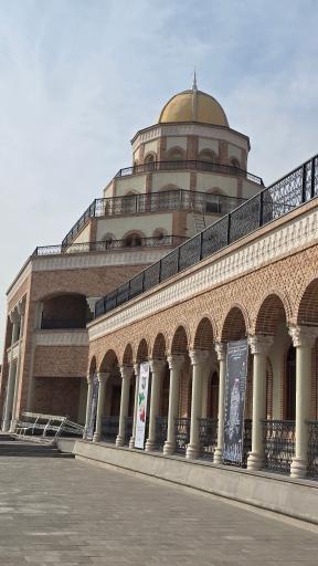 عکس عمارت کلاه فرنگی