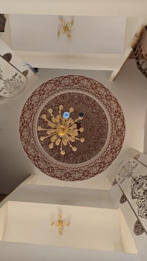 عکس عمارت کلاه فرنگی