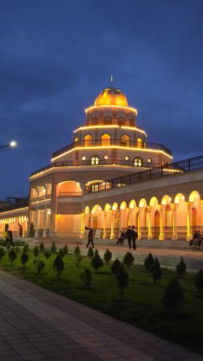 عکس عمارت کلاه فرنگی