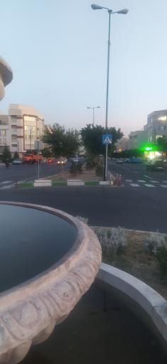 عکس فلکه مدرسه خزر