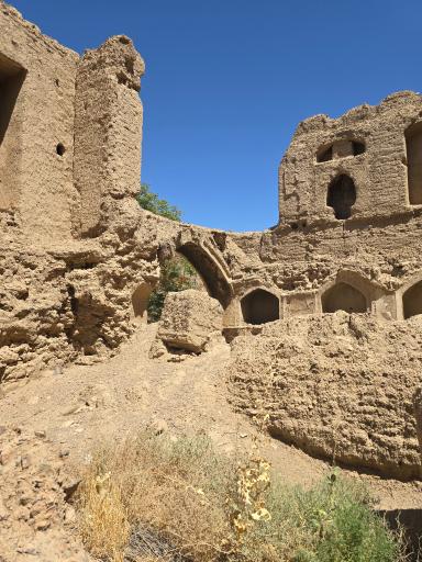 عکس قلعه جمشیدی