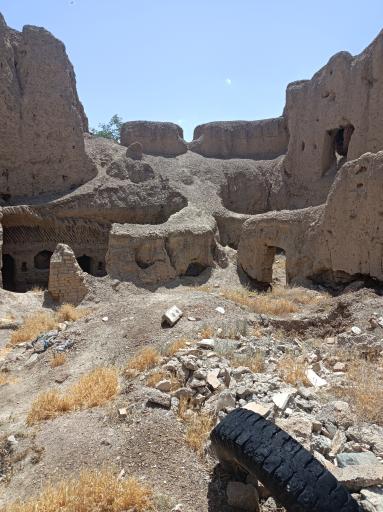 عکس قلعه جمشیدی