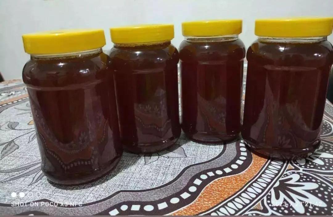 عکس عسل فروشی سپیدار