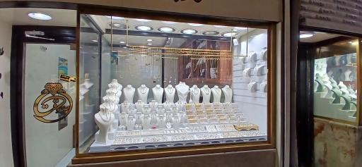 عکس طلا و جواهری صداقت