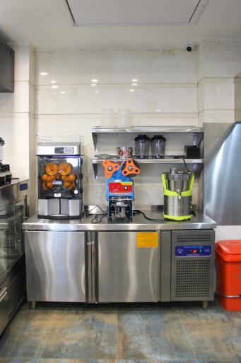 عکس آبمیوه بستنی و فست فود آنی فود