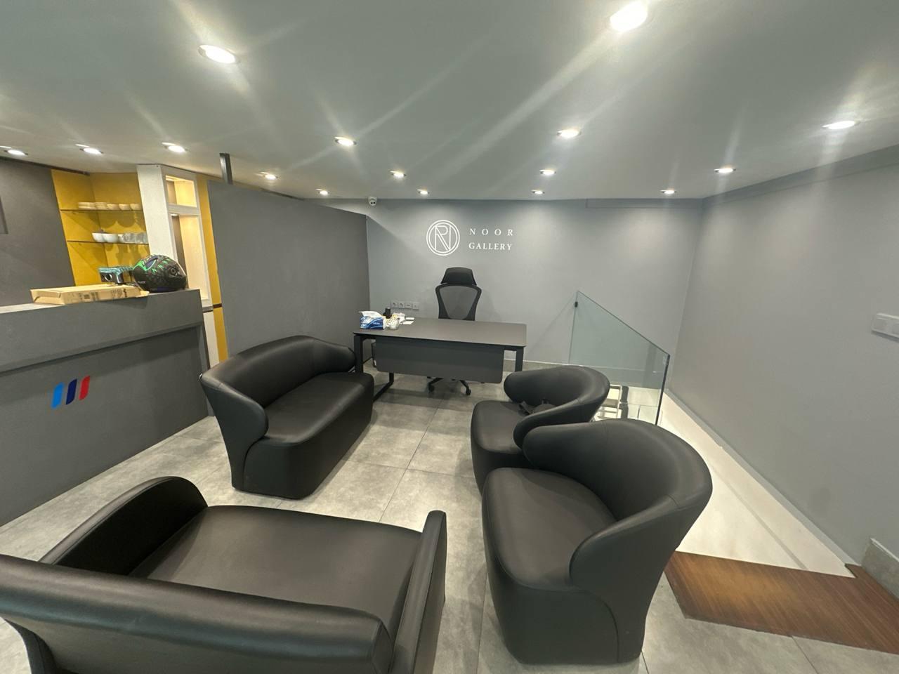 عکس نمایشگاه اتومبیل نور گالری