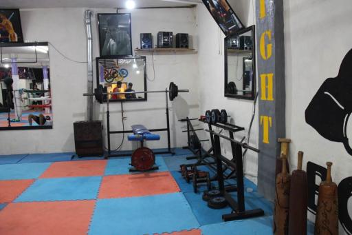 عکس باشگاه بوکس نادر