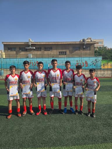 عکس باشگاه فوتبال سورنا