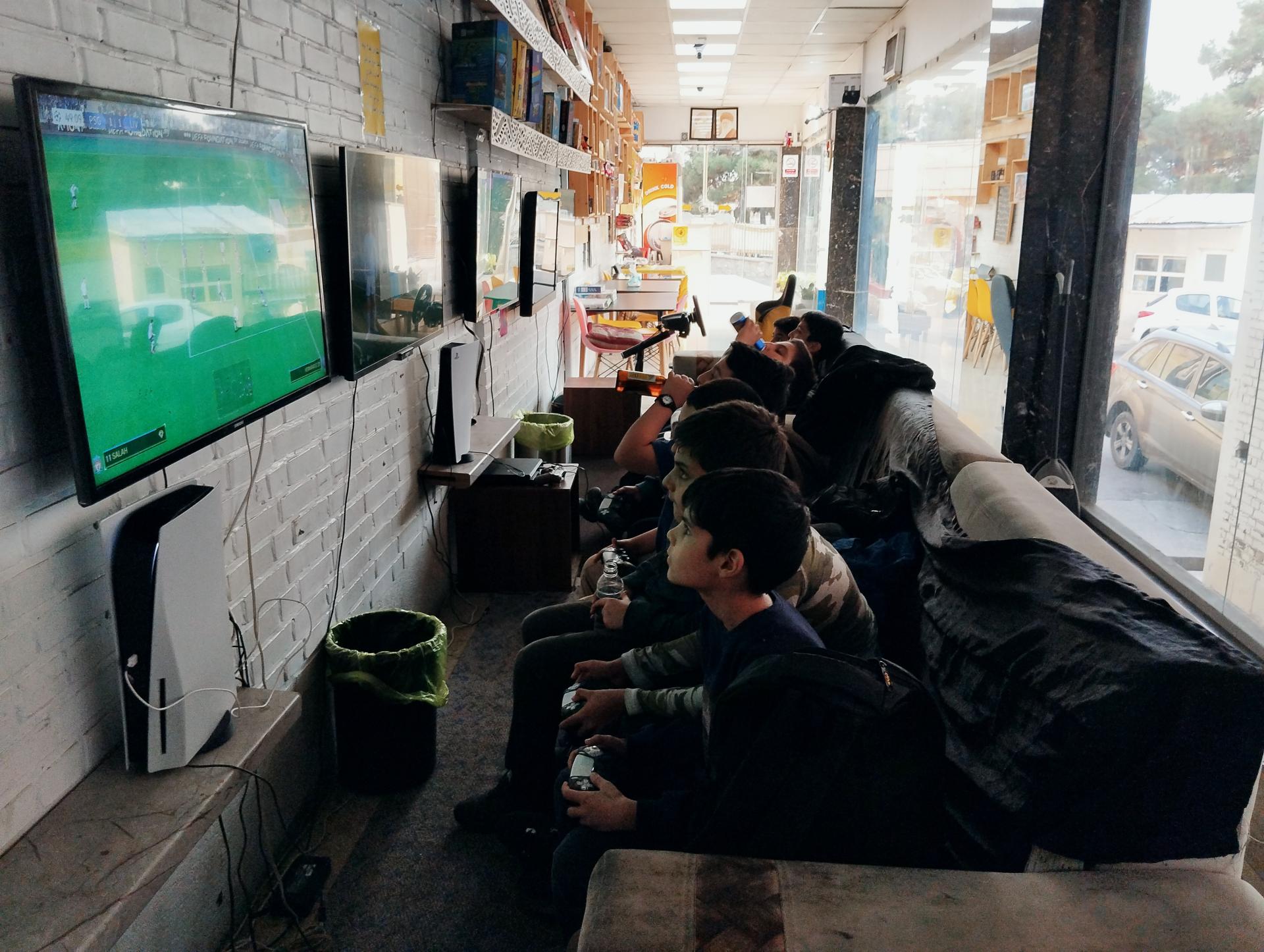 عکس مرکز بازی های فکری و مهارتی بیا بازی