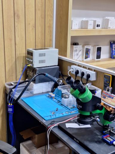 عکس خدمات تعمیرات موبایل باکس 