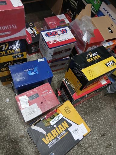 عکس باطری فروشی محمد