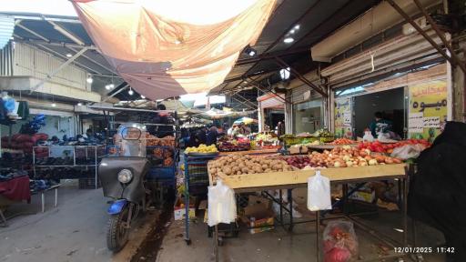 عکس بازار میوه و تره بار