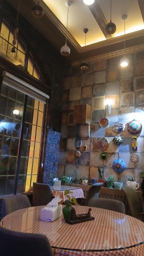 عکس کافی شاپ بیست بیست