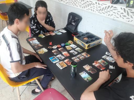 عکس مرکز بازی های فکری و مهارتی بیا بازی