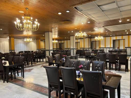 عکس رستوران میزان