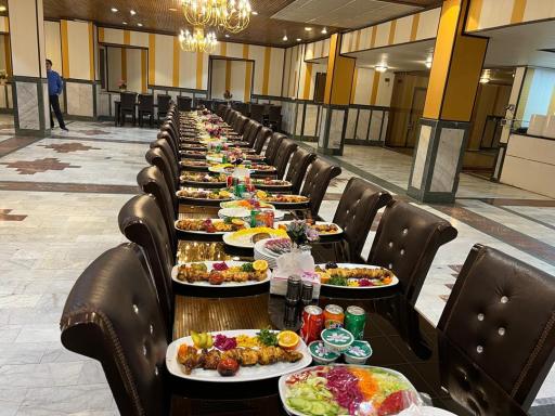 عکس رستوران میزان