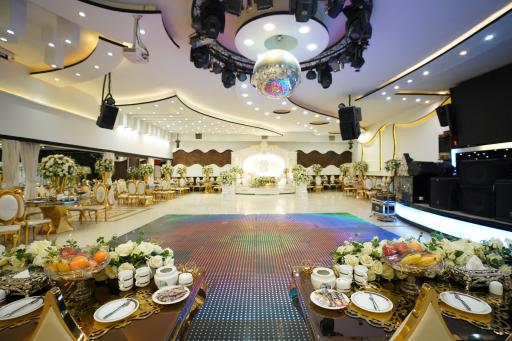 عکس باغ تالار آبشار