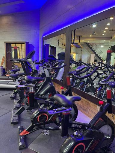 عکس باشگاه بدنسازی آسا 