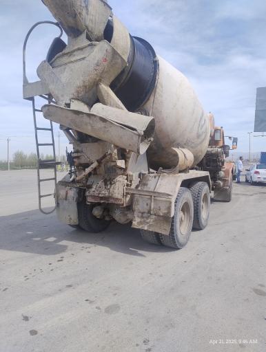 عکس دفتر فنی و مهندسی دینامیک