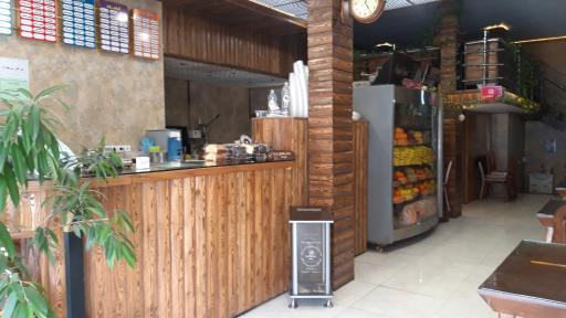 عکس آبمیوه سیب شعبه بعثت