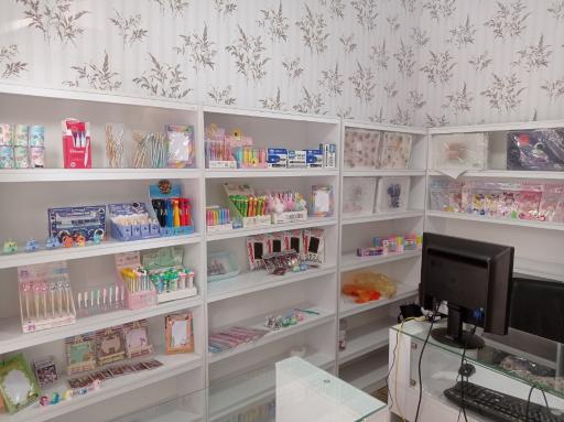 عکس کافی نت کاغذ باران