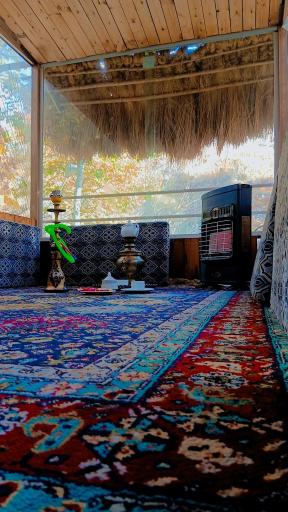 عکس رستوران شب نشین