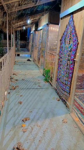 عکس رستوران شب نشین