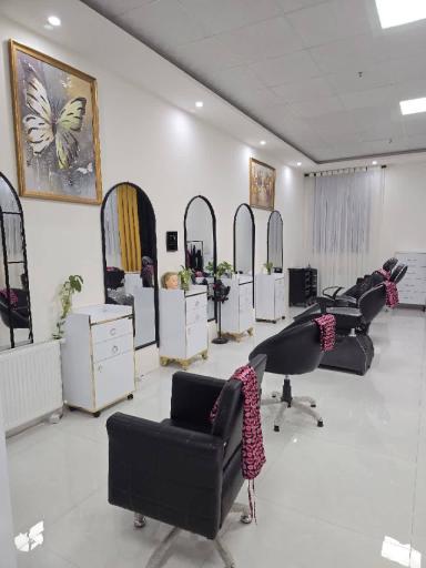 عکس سالن زیبایی مهرانه تاجیک