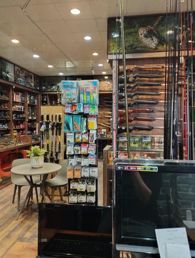 عکس فروشگاه راکی ارس محصولات کمپینگ شکاری ماهیگیری