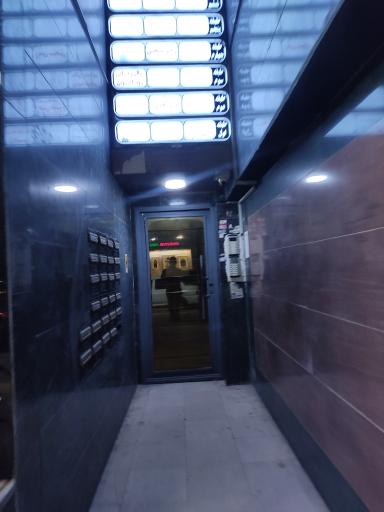 عکس ساختمان مهان 