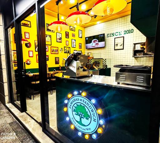 عکس ساندویچ باماهاس فردوس غرب