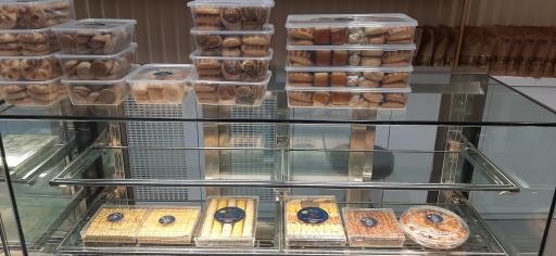 عکس شیرینی رضا