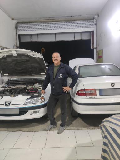 عکس خدمات برق خودرو استاد اشرف