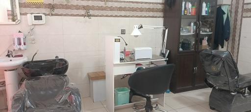 سالن زیبایی رستا باقری 