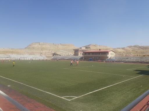 عکس ورزشگاه پنج هزار نفری مرزداران