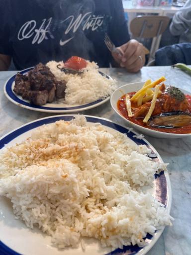 عکس غذاخوری ضیافت 