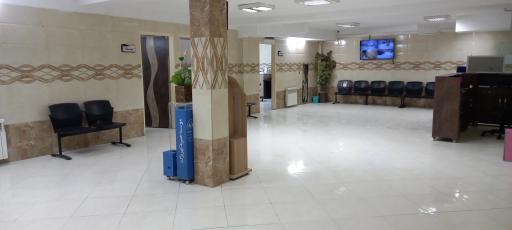 عکس ساختمان پزشکان قمربنی هاشم