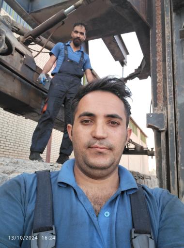 تعمیرکاران لیفتراک