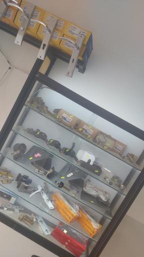 عکس دزدگیر و قفل و کلید سازی چیتا