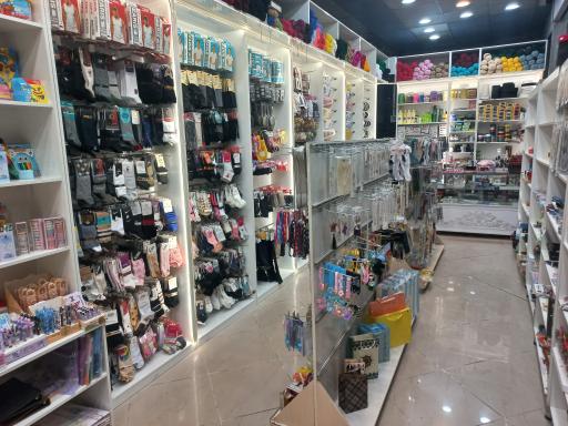 عکس خرازی و تحریر شهبازی