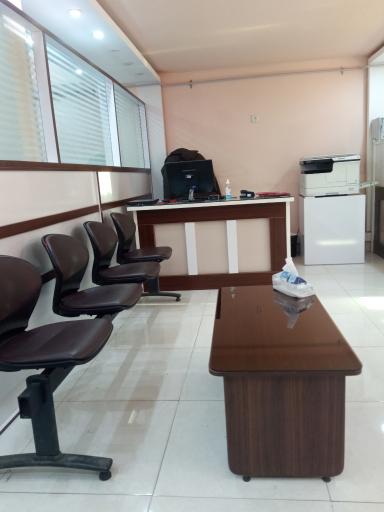 عکس دفتر اسناد رسمی 142 آمل سردفتر عباسعلی پروان