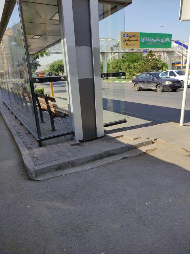 عکس ایستگاه اتوبوس انتهای سید رضی