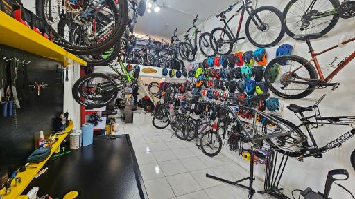 عکس فروشگاه و تعمیرگاه دوچرخه زرگر