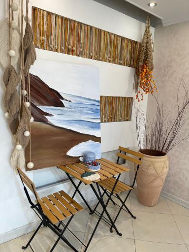 عکس آموزشگاه فنی حرفه ای نقاشی رنگا