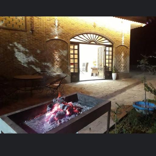 عکس کافه رستوران شاه توت