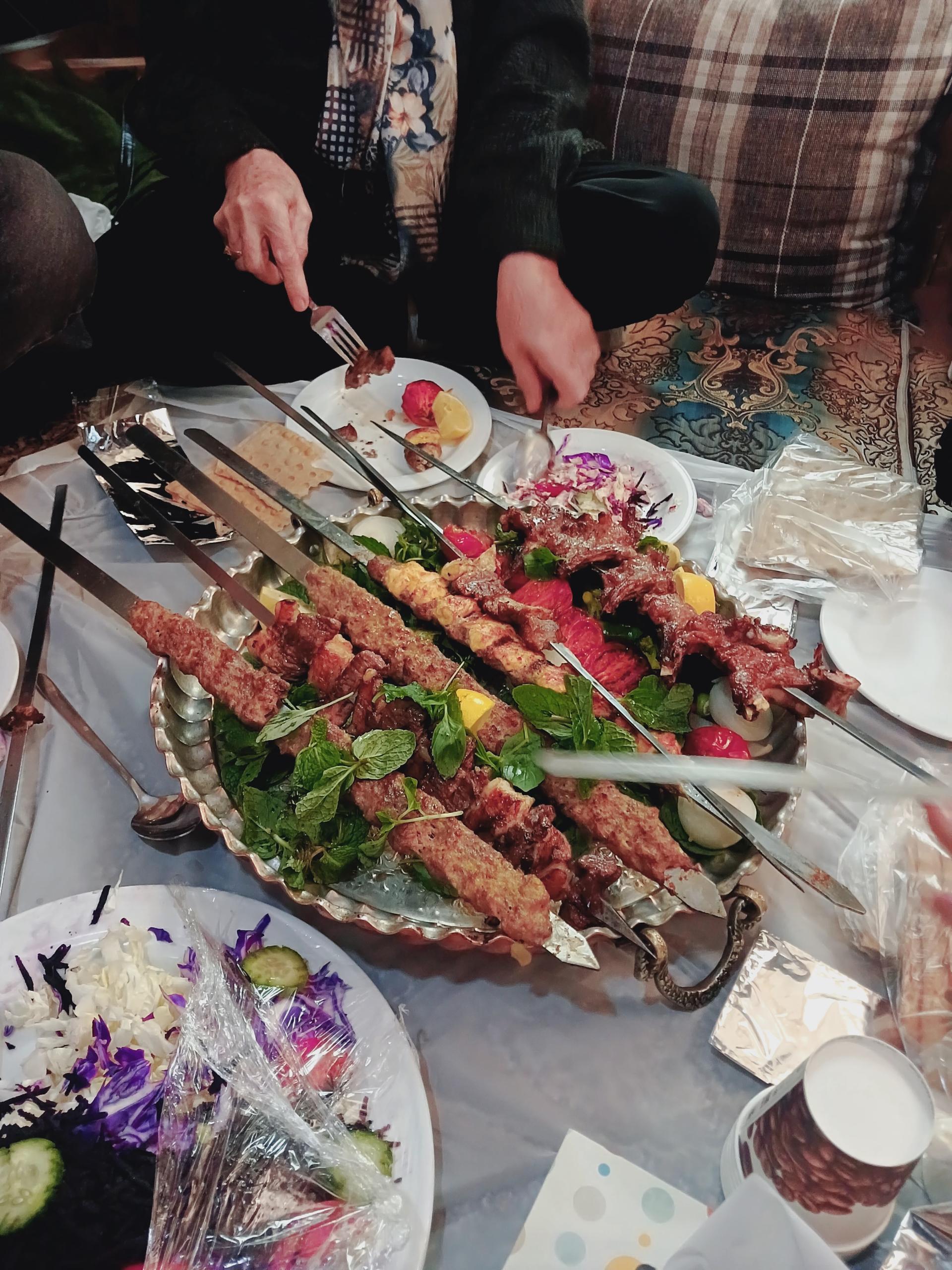 عکس رستوران سنتی خان سفره سی